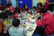 Island Shangri-La, Hong Kong, participated in the ‘Love our planet’ activity at Chan Chung Hon Centre