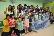 Volunteers of Everbright visited Catherine Lo Centre.